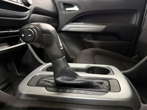 Used 2019 Chevrolet Colorado LT AWD/4WD image 25