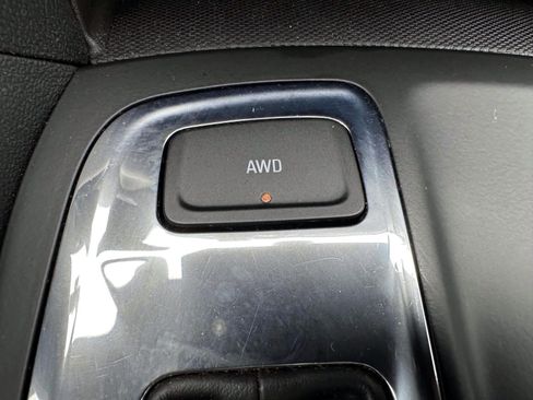 Used 2023 Chevrolet Equinox LS w/ LS Convenience Package AWD/4WD image 26