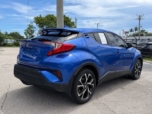 Used 2020 Toyota C-HR XLE FWD image 7