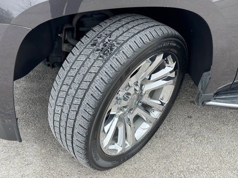 Used 2018 GMC Yukon SLT w/ Premium Edition image 37