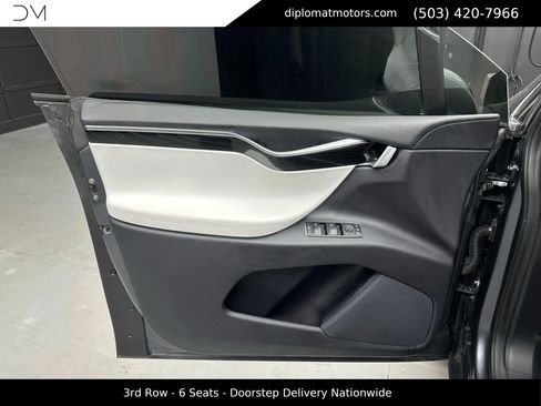 Used 2017 Tesla Model X 100D image 28