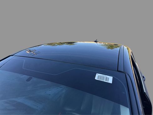 Used 2014 Ford Focus Titanium FWD image 14