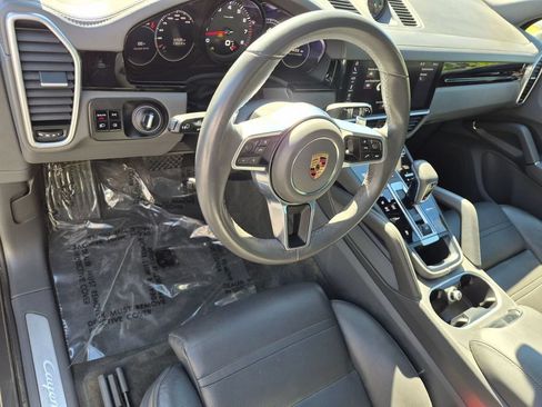 Used 2019 Porsche Cayenne AWD/4WD image 10