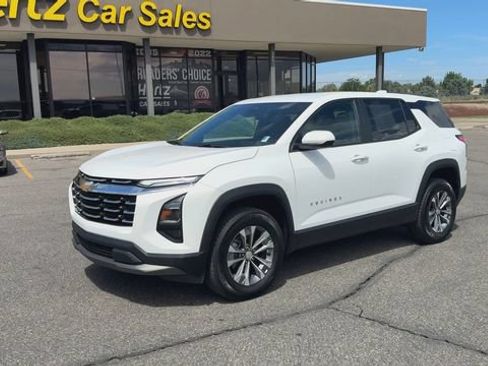 Used 2025 Chevrolet Equinox LT AWD/4WD image 4
