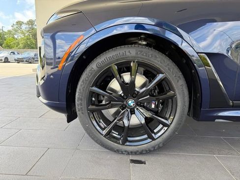 Used 2026 BMW X7 xDrive40i w/ M Sport Package image 13