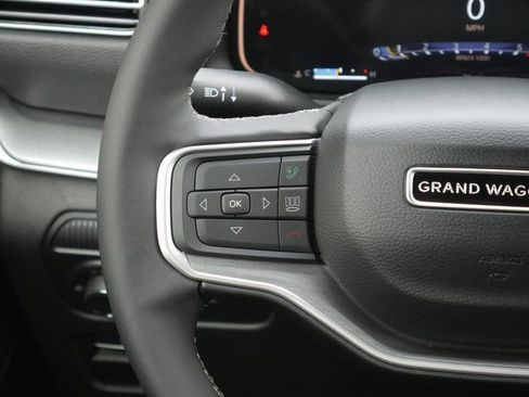 New 2026 Jeep Grand Wagoneer L 4WD w/ Premium Group I image 22