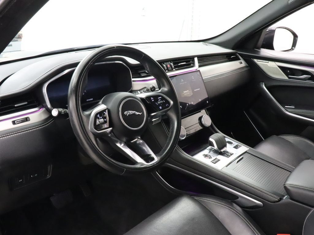 Used 2024 Jaguar F-PACE R-Dynamic S AWD/4WD image 16