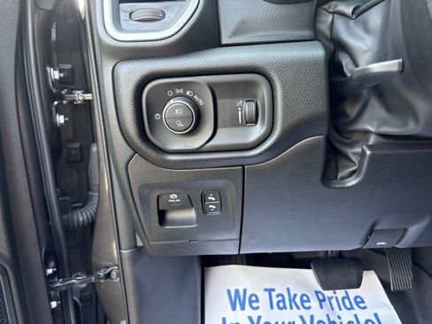 Used 2025 RAM 1500 Big Horn AWD/4WD image 26