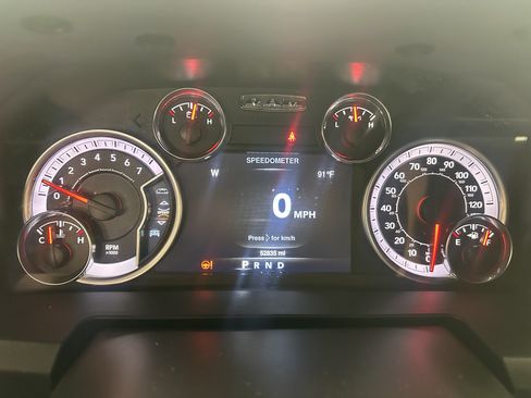 Used 2022 RAM 1500 Warlock w/ Ceramic Gray Warlock Package RWD image 17