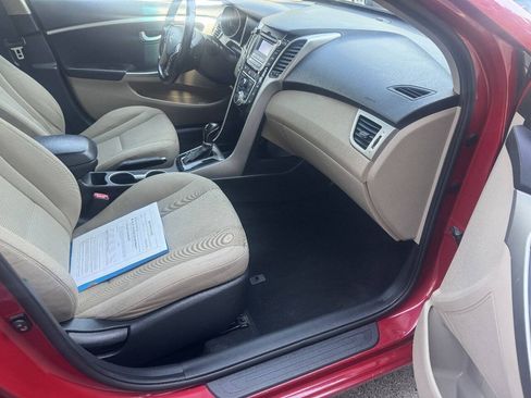 Used 2013 Hyundai Elantra GT w/ Touch & Go Pkg FWD image 24