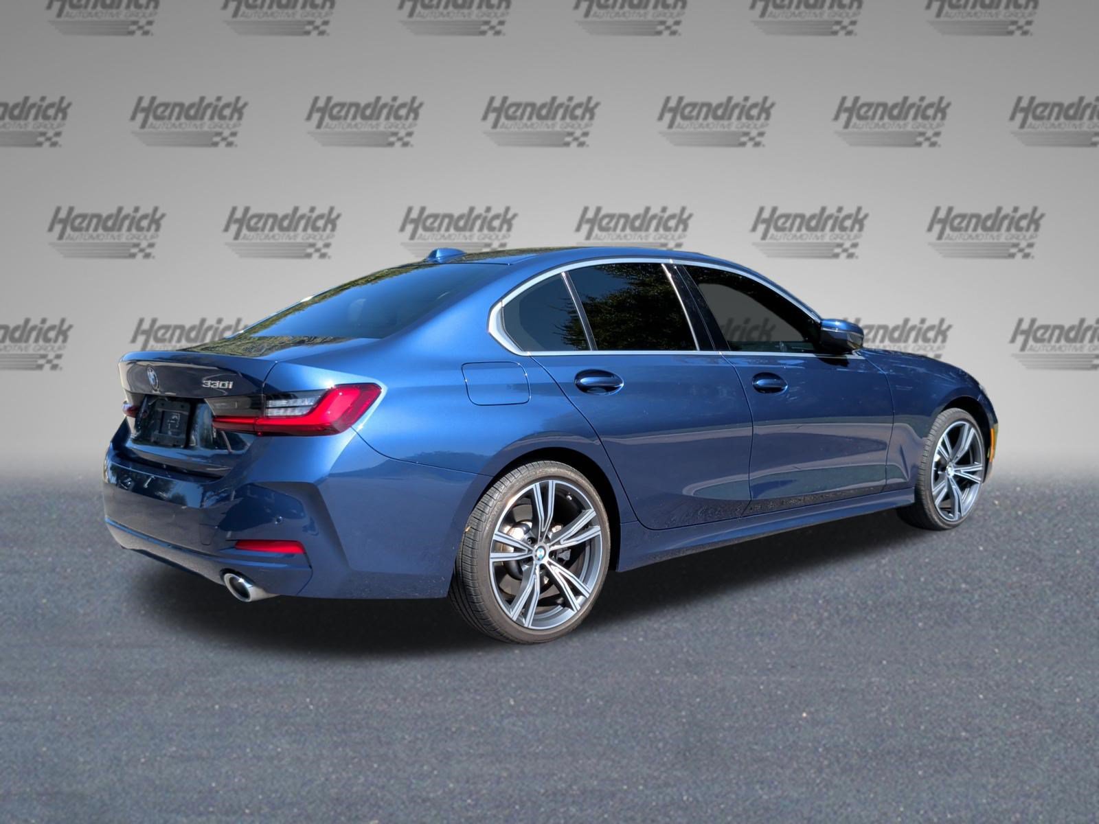 Certified 2024 BMW 330i Sedan w/ Convenience Package RWD image 7