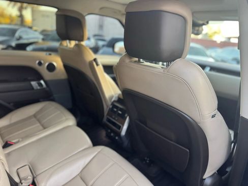 Used 2020 Land Rover Range Rover Sport HSE Dynamic image 25