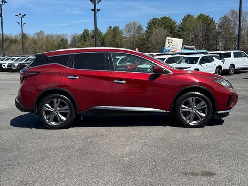 Used 2021 Nissan Murano Platinum w/ Cargo Package image 2