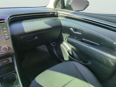 Used 2023 Hyundai Tucson SE FWD image 14
