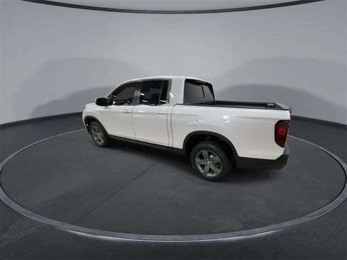 Certified 2023 Honda Ridgeline RTL image 6