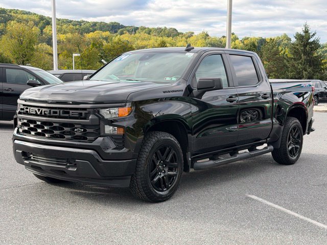 Certified 2024 Chevrolet Silverado 1500 Custom w/ Turbomax Blackout Package AWD/4WD image 8