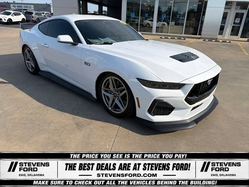 Used 2026 Ford Mustang GT RWD image 5