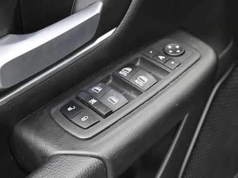 Used 2024 RAM 1500 Big Horn RWD image 14