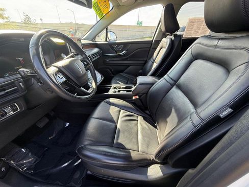 Certified 2022 Lincoln Corsair Reserve w/ Equipment Group 201A image 17