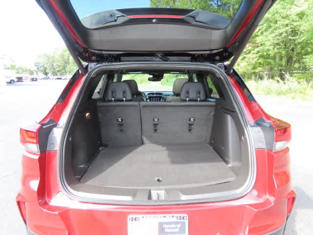 Used 2022 Chevrolet TrailBlazer RS w/ Sun and Liftgate Package FWD image 12