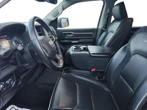 Used 2022 RAM 1500 Laramie image 9