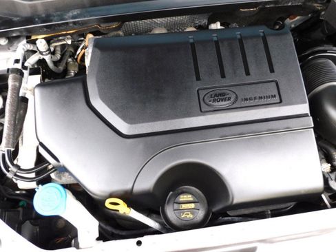 Used 2016 Land Rover Range Rover Evoque SE Premium image 23