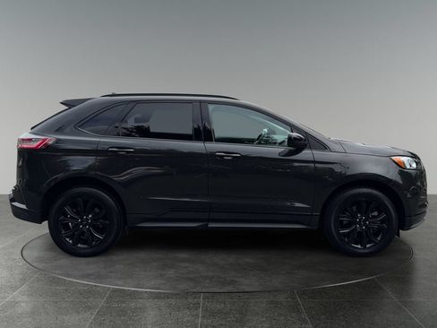 Used 2024 Ford Edge SE w/ Black Appearance Package AWD/4WD image 10