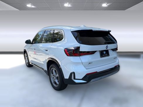 Used 2026 BMW X1 xDrive28i w/ Convenience Package AWD/4WD image 3