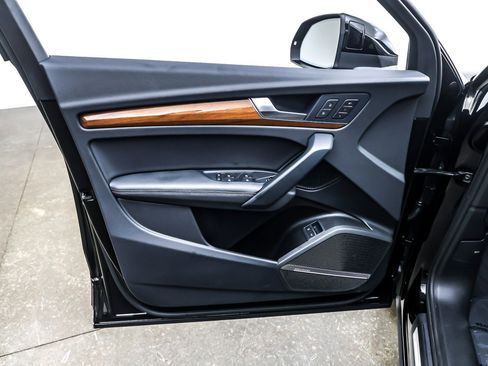 Used 2024 Audi Q5 e Premium Plus image 20