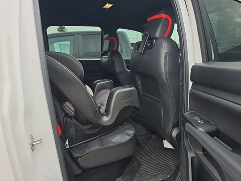 Used 2025 Ford Ranger Raptor AWD/4WD image 9
