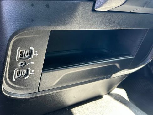 Used 2021 RAM 5500 Tradesman RWD image 21