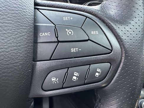 Used 2023 Dodge Durango R/T AWD/4WD image 37