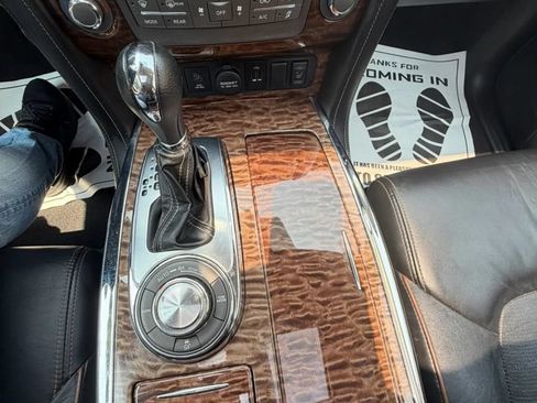 Used 2018 Nissan Armada SL w/ Moonroof Package AWD/4WD image 19