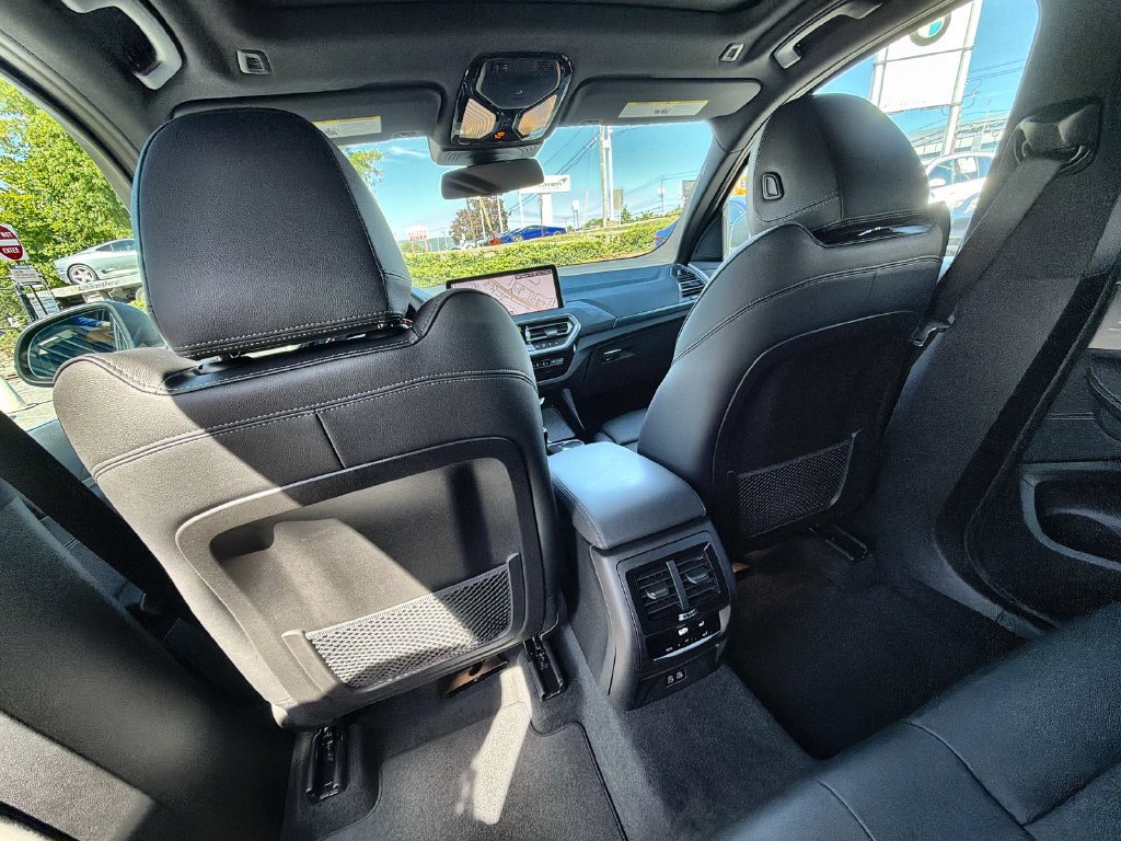 Used 2024 BMW X3 xDrive30i w/ Premium Package AWD/4WD image 20