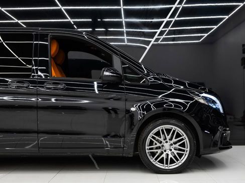 Used 2023 Mercedes-Benz Metris Passenger image 10