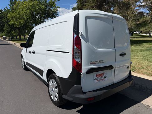 Used 2019 Ford Transit Connect XL FWD image 3