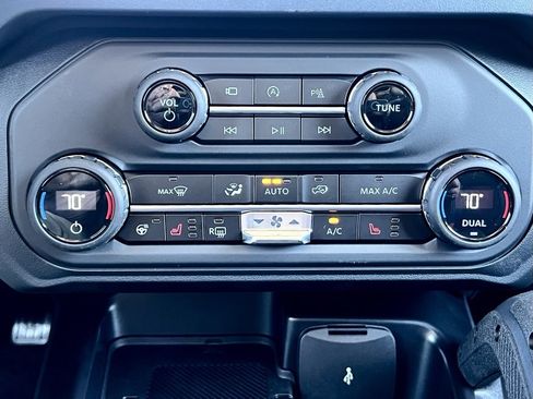 New 2025 Ford Bronco Raptor image 41