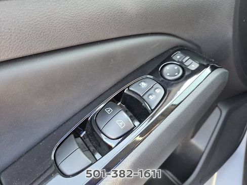 Certified 2025 Nissan Altima 2.5 SR FWD image 29