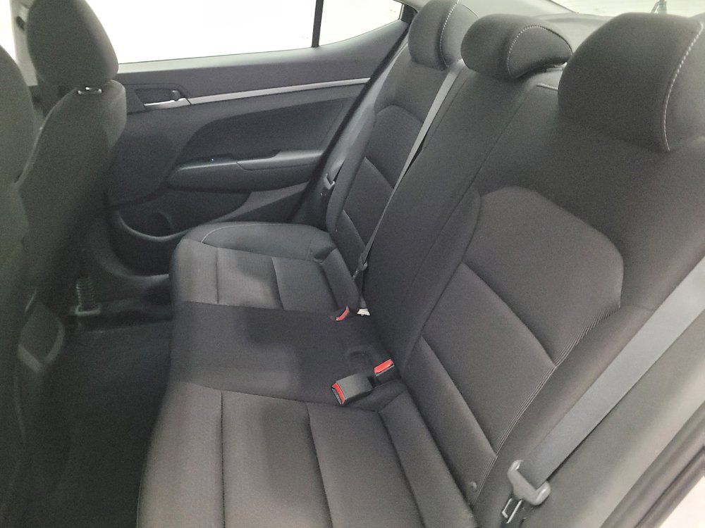 Used 2018 Hyundai Elantra SE FWD image 18