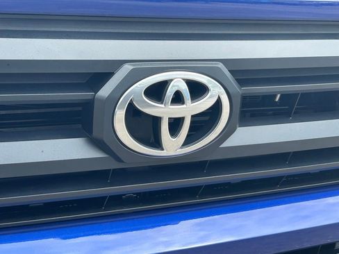 Used 2025 Toyota Tacoma SR5 RWD image 17