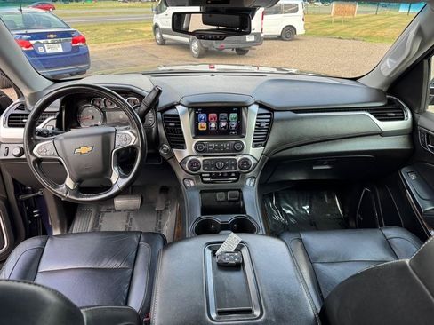 Used 2019 Chevrolet Tahoe LT w/ Luxury Package AWD/4WD image 35