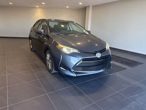 Used 2017 Toyota Corolla XLE w/ Carpet Mat Package (TMS) image 3