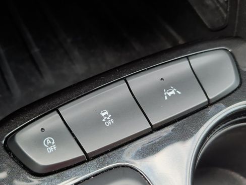 Used 2024 Chevrolet TrailBlazer LT FWD image 16