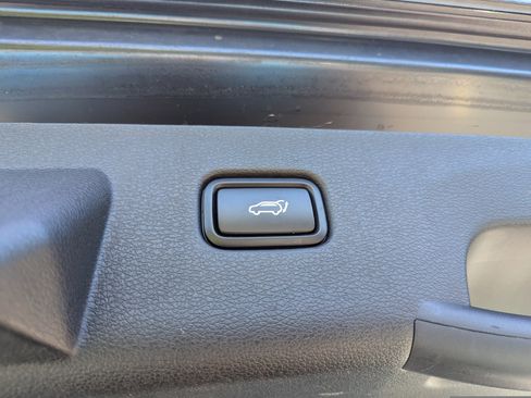 Certified 2023 Kia Sportage SX image 10