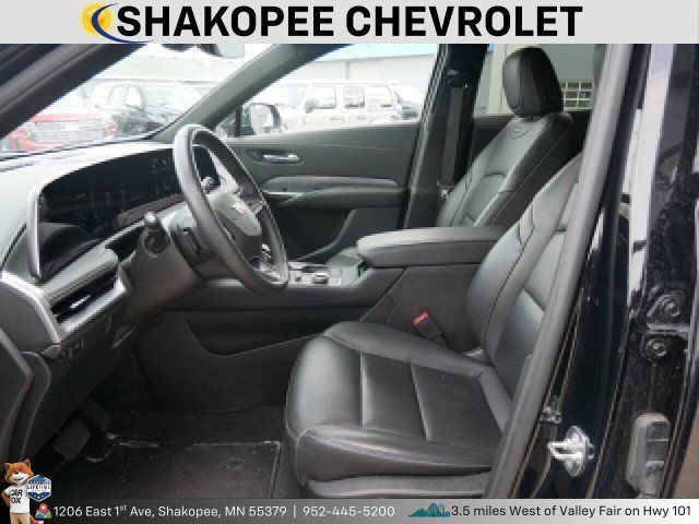 Used 2024 Cadillac XT4 Premium Luxury AWD/4WD image 10