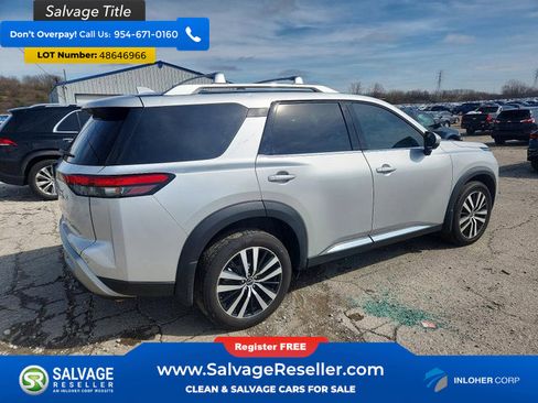 Used 2023 Nissan Pathfinder Platinum AWD/4WD image 4