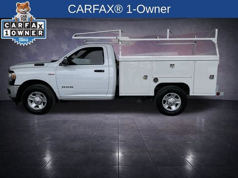 Used 2021 RAM 2500 Tradesman RWD image 2