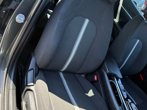 Used 2023 Hyundai Sonata SE image 15