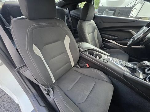 Used 2019 Chevrolet Camaro LT RWD image 19