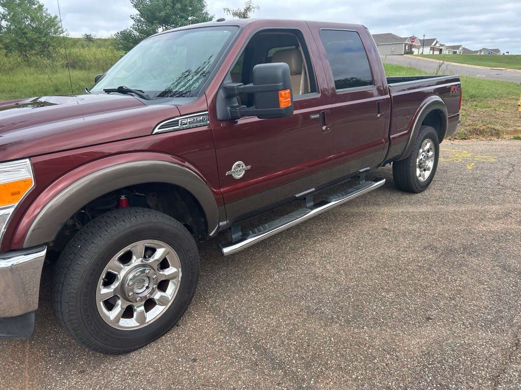 Used 2016 Ford F250 Lariat w/ Lariat Ultimate Package AWD/4WD image 4